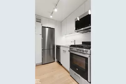 405 E 63rd Street #10H, New York City, NY 10065 - Photo 4