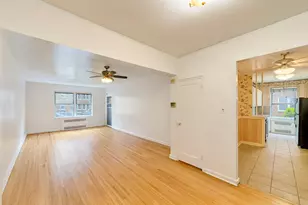 915 E 17th St, New York City, NY 11230 - Photo 2