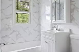 928 E 26th St, New York City, NY 11210 - Photo 10