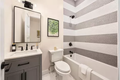 378 8th Street #3, New York City, NY 11215 - Photo 1