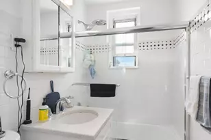 5639 Netherland Ave, New York City, NY 10471 - Photo 12