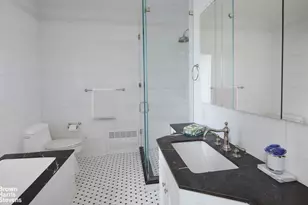 225 W 86th St, New York City, NY 10024 - Photo 10