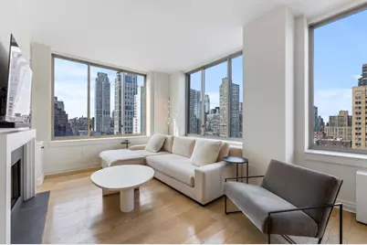 350 E 82nd Street #15-A, New York City, NY 10028 - Photo 2