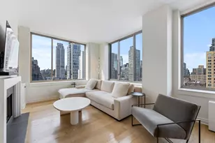 350 E 82nd St, New York City, NY 10028 - Photo 2