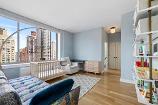 350 E 82nd St, New York City, NY 10028 - Photo 4