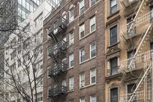 223 E 50th St, New York City, NY 10022 - Photo 6