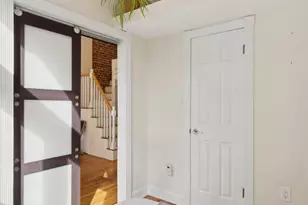 331 W 85th St, New York City, NY 10024 - Photo 8