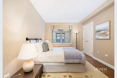 100 W 58th Street #11AB, New York City, NY 10019 - Photo 8