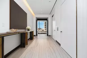 111 W 57th St, New York City, NY 10019 - Photo 2