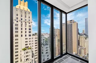 111 W 57th St, New York City, NY 10019 - Photo 16