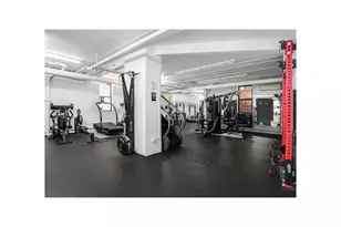 24-75 38th St, New York City, NY 11101 - Photo 16