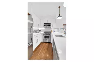 24-75 38th St, New York City, NY 11101 - Photo 2