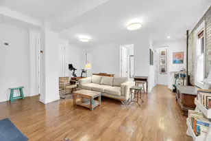 24-75 38th St, New York City, NY 11101 - Photo 4