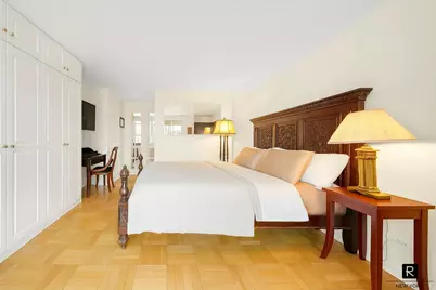 330 E 38th Street #12-O, New York City, NY 10016 - Photo 2