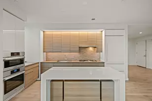 285 W 110th St, New York City, NY 10026 - Photo 4