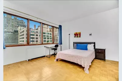 321 E 48th Street #PHBC, New York City, NY 10017 - Photo 4