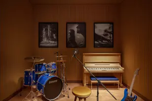 201 E 23rd St, New York City, NY 10010 - Photo 18