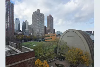 200 E End Avenue #8B, New York City, NY 10128 - Photo 6