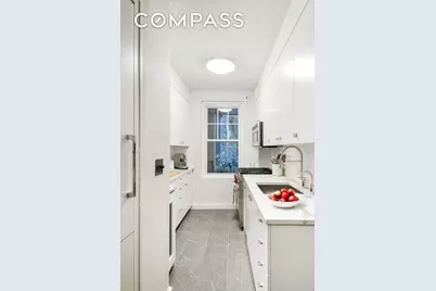 45 Christopher Street #2E, New York City, NY 10014 - Photo 4