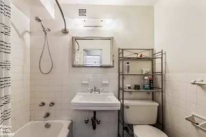 430 W 34th Street #15E, New York City, NY 10001 - Photo 6