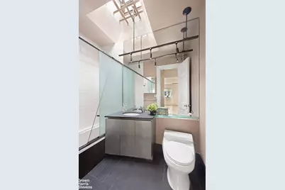 305 W 105th Street #5A, New York City, NY 10025 - Photo 4