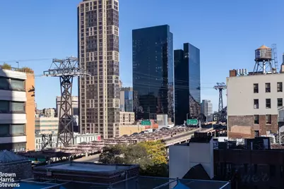 300 E 59th Street #607, New York, NY 10022 - Photo 8