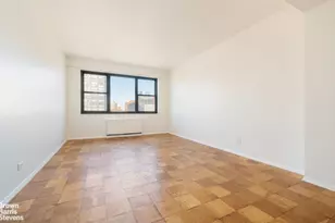 340 E 93rd St, New York City, NY 10128 - Photo 2