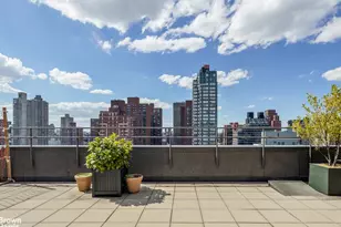 340 E 93rd St, New York City, NY 10128 - Photo 10