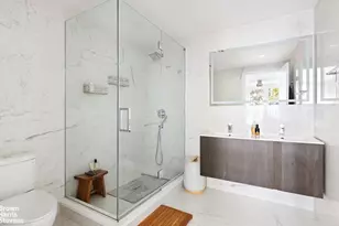 334 22nd St, New York City, NY 11215 - Photo 6