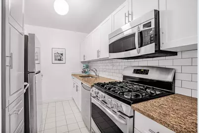 205 W End Avenue #2J, New York City, NY 10023 - Photo 6
