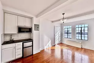 5 Tudor City Pl, New York City, NY 10017 - Photo 2