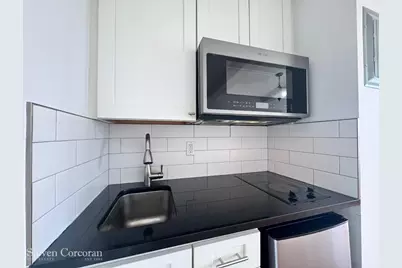 5 Tudor City Place #1026, New York City, NY 10017 - Photo 4