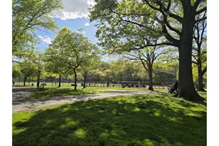 579 W 215th St, New York City, NY 10034 - Photo 12