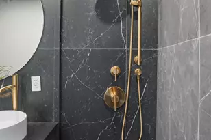 19 N Henry St, New York City, NY 11222 - Photo 10