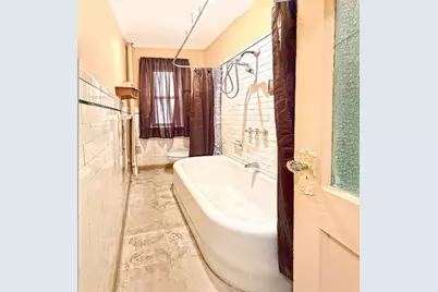 137 W 142nd Street #2D, New York City, NY 10030 - Photo 10