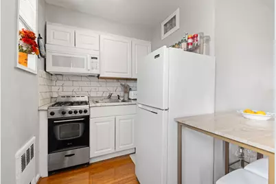 46-01 39th Avenue #509, New York City, NY 11104 - Photo 4