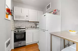 46-01 39th Ave, New York City, NY 11104 - Photo 4