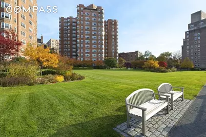 140 Cabrini Boulevard #23, New York City, NY 10033 - Photo 18