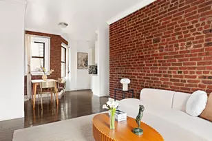 21-06 35th St, Astoria, NY 11105 - Photo 2