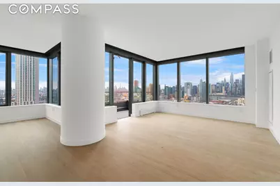 3 Court Square #2911, New York City, NY 11101 - Photo 2