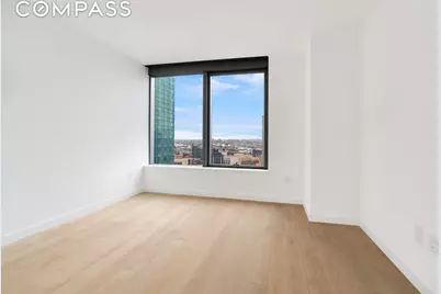 3 Court Square #2911, New York City, NY 11101 - Photo 6