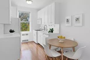 176 Seeley St, New York City, NY 11218 - Photo 4