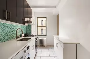 65 W 95th St, New York City, NY 10025 - Photo 8