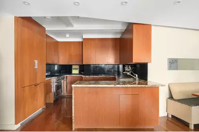 2166 Broadway #11B, New York City, NY 10024 - Photo 6