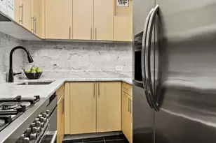 11 Riverside Dr, New York City, NY 10023 - Photo 4