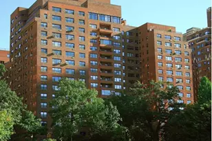11 Riverside Dr, New York City, NY 10023 - Photo 12