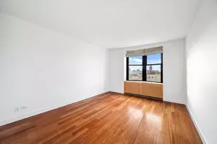 1001 5th Ave, New York City, NY 10028 - Photo 8