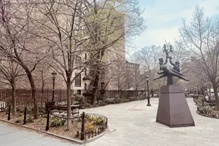 295 W 11th St, New York City, NY 10014 - Photo 6