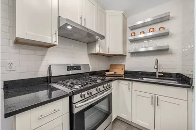 415 Argyle Road #4W, New York City, NY 11218 - Photo 8