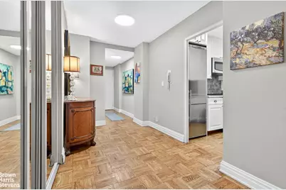 520 E 72nd Street #3F, New York City, NY 10021 - Photo 4